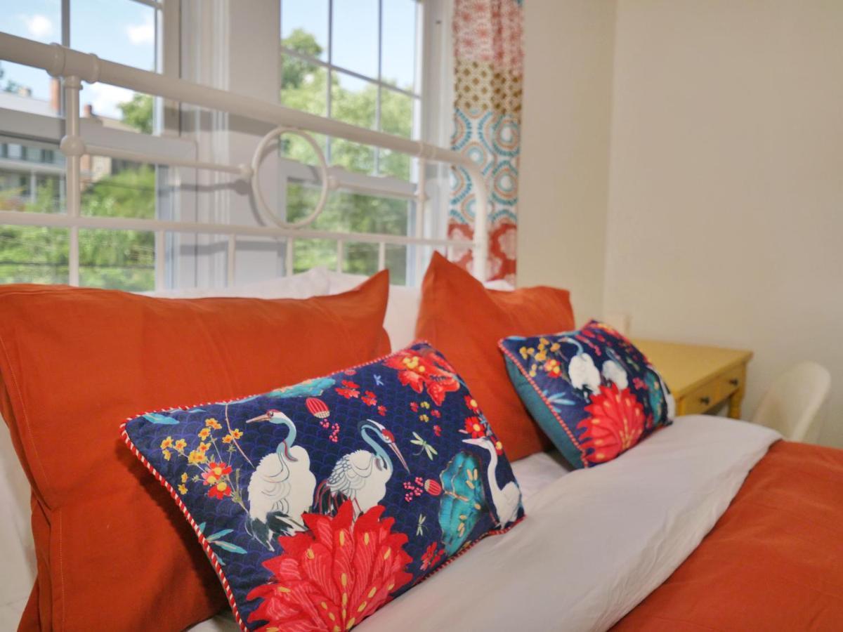 Deck View Of Hudson River & Mt Beacon / Boho Suite Нюбърг Екстериор снимка